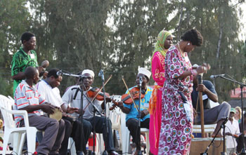 Photo of Kiki Kidumbaki (view larger)