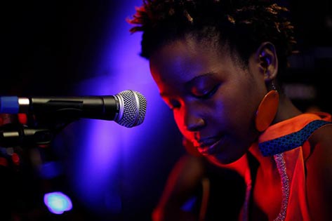 Photo of Liza Kamikazi and band (view larger)