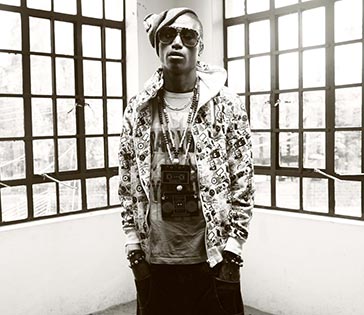 Photo of Octopizzo and band (view larger)